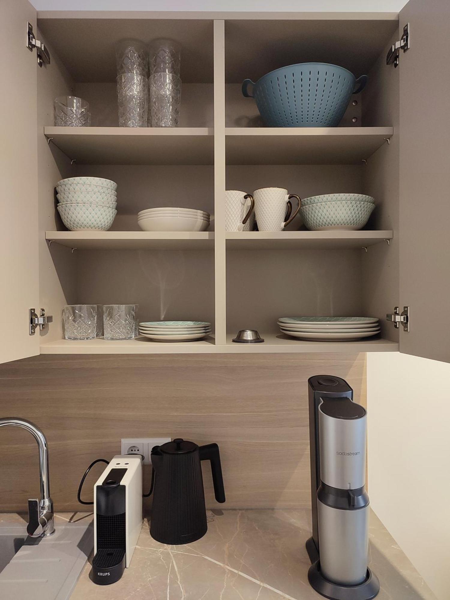 Peter West Apartment